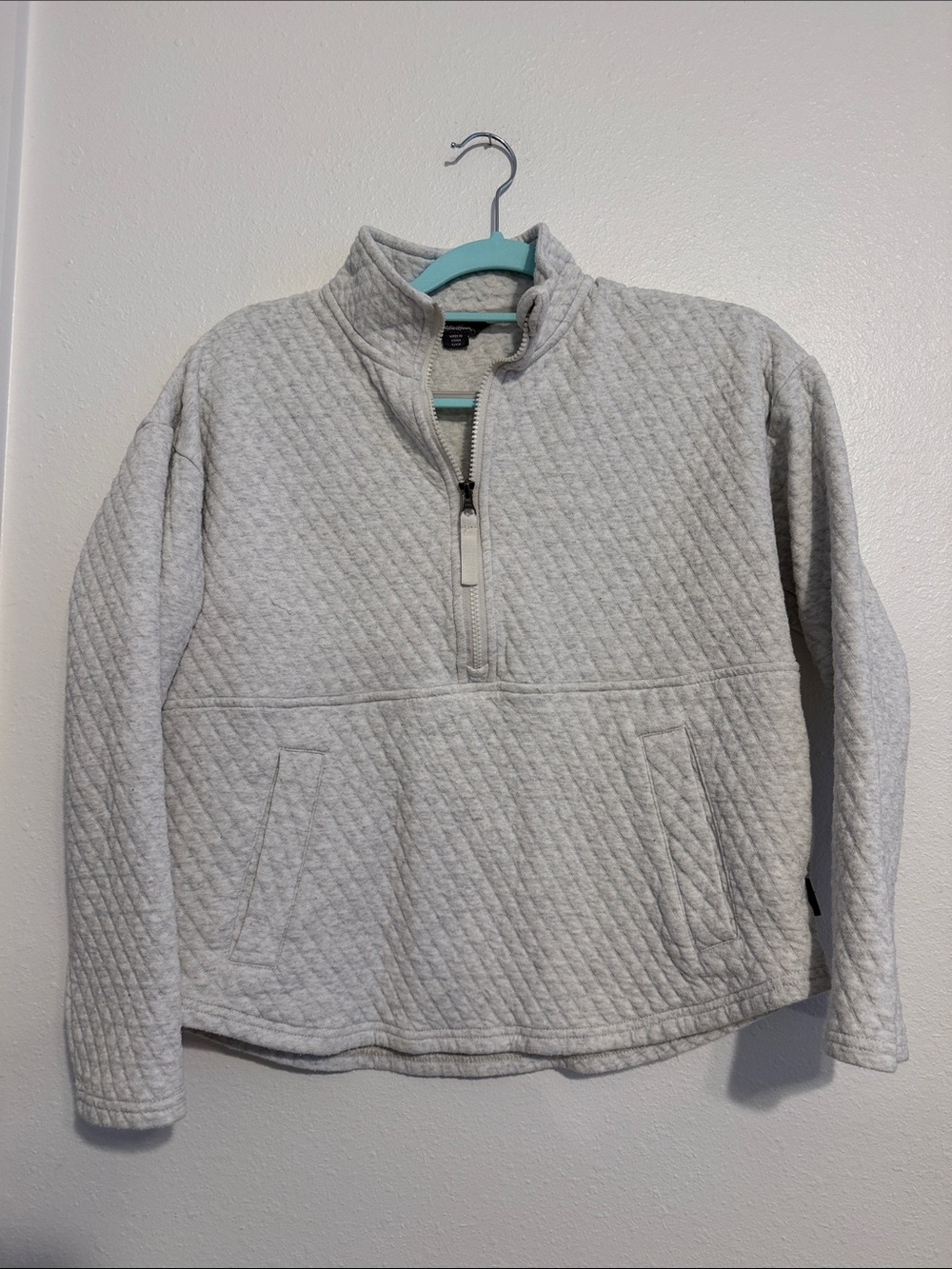 Eddie Bauer Quilted Half-Zip Pullover - Light Gray